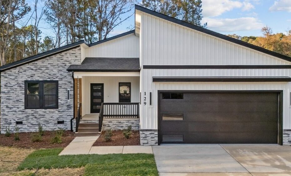 Front exterior view of a completed resiential project built by FEP Construction at 129 Ottawa Drive, Louisburg, NC.